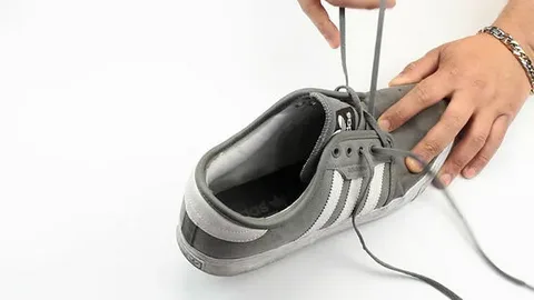 Shoelaces Cleaning